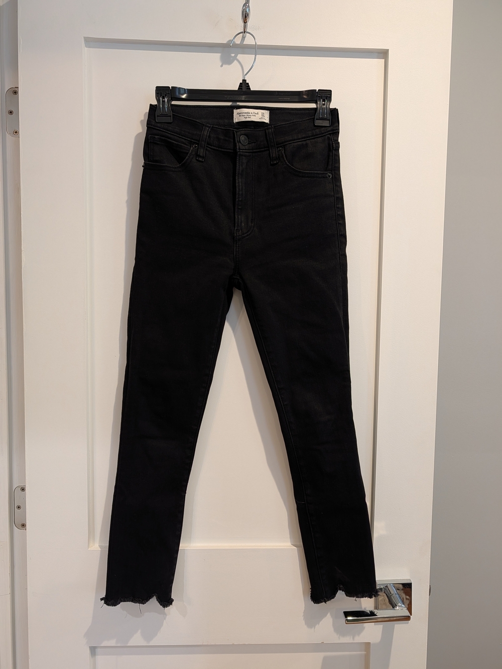 Abercrombie Super Skinny Ankle High Rise Jeans 24 00S Black Raw Hem